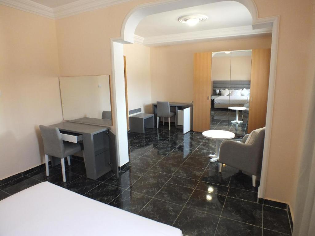 נואדיבו Hotel El Medina מראה חיצוני תמונה