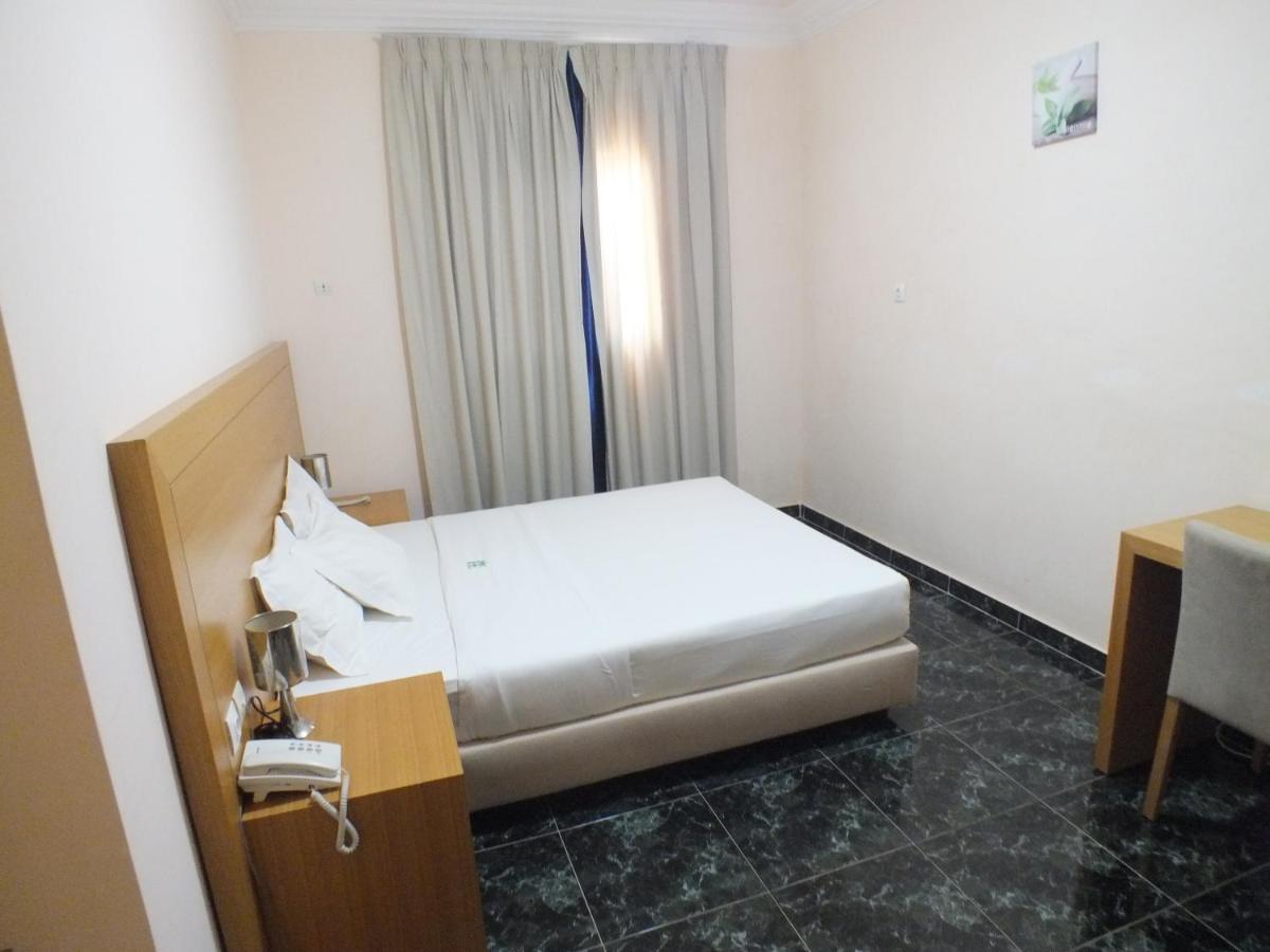 נואדיבו Hotel El Medina מראה חיצוני תמונה